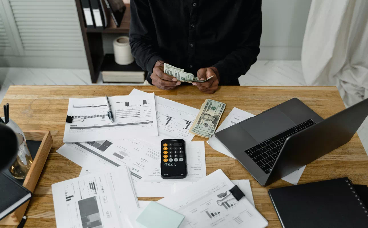 The Benefits of Hiring a Lawyer to Defend You from Creditors | CreditDr