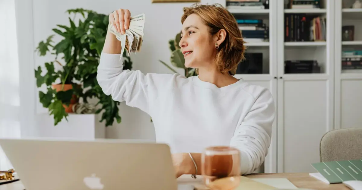 Side-Hustles-That-Can-Help-You-Pay-Down-Credit-Card-Debt-Faster | CreditDr